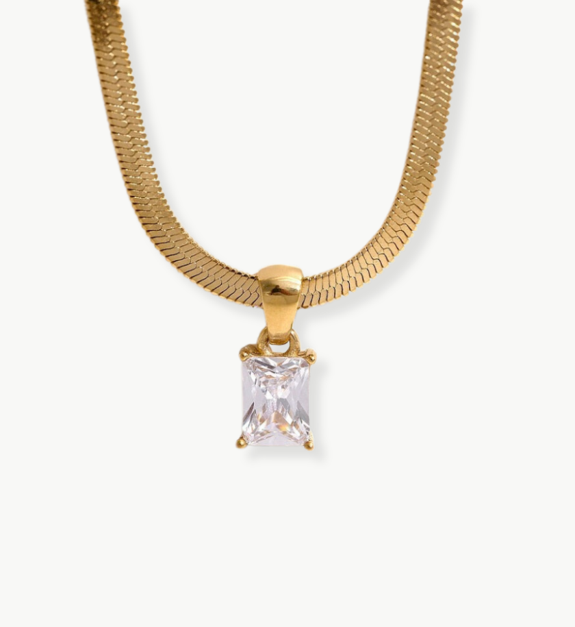 EYLA NECKLACE