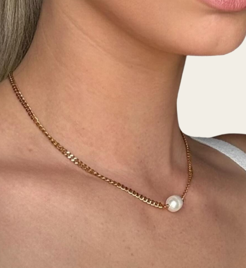 NELLA NECKLACE