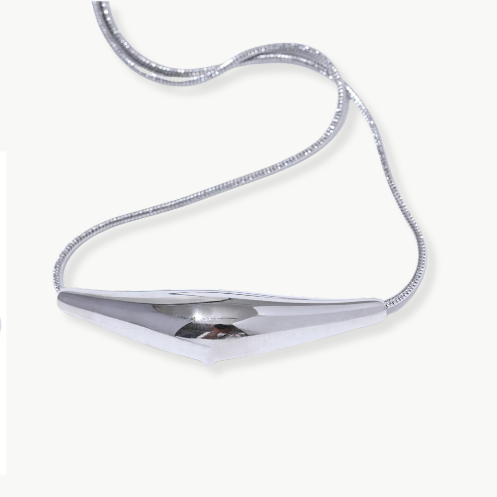 SILVER ACTON NECKLACE