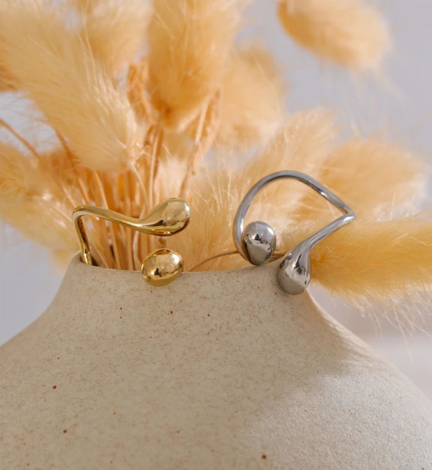 URSULA RING