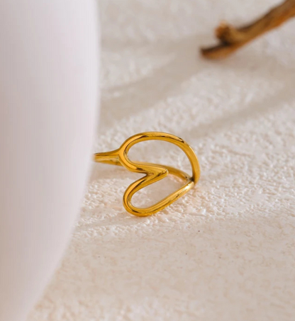 Amour ring