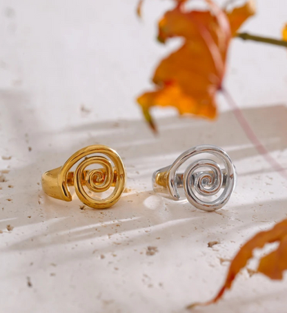 Thelma Ring