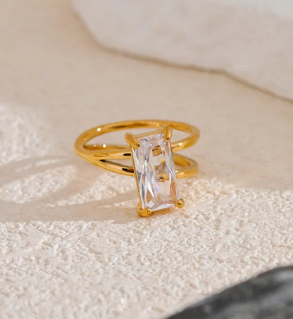 MAUD RING
